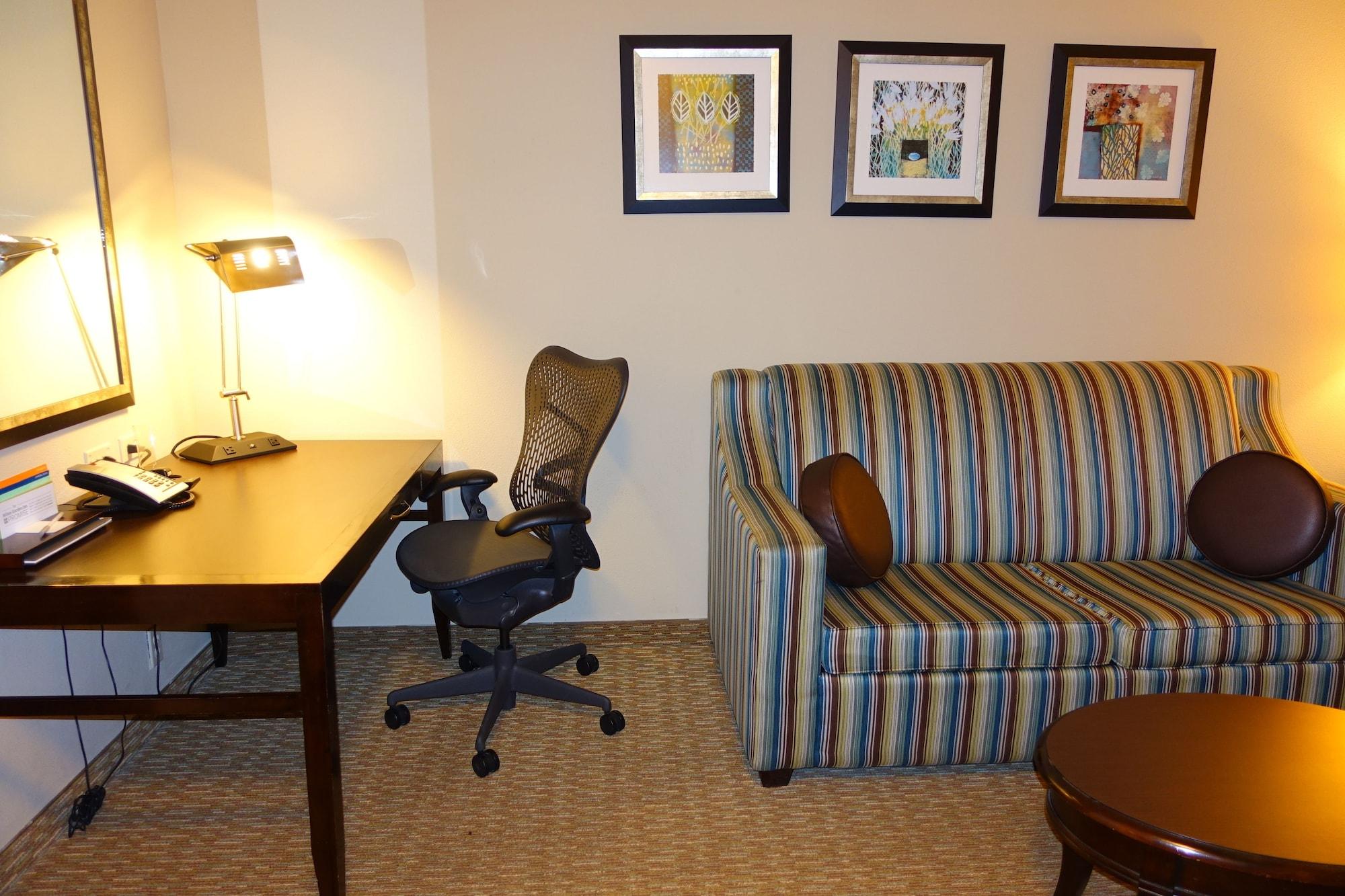 Hilton Garden Inn Houston-Пэрленд Экстерьер фото