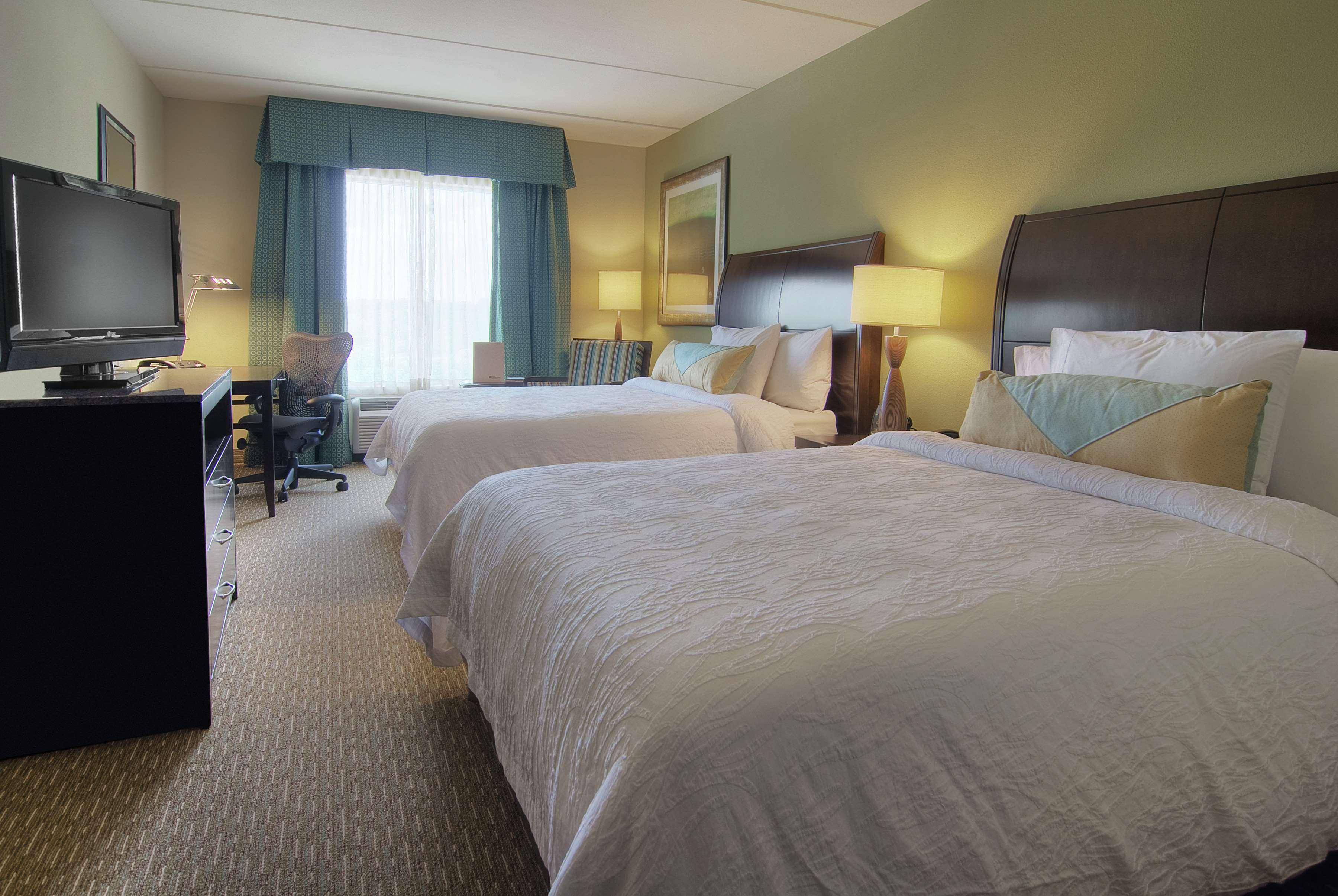 Hilton Garden Inn Houston-Пэрленд Экстерьер фото
