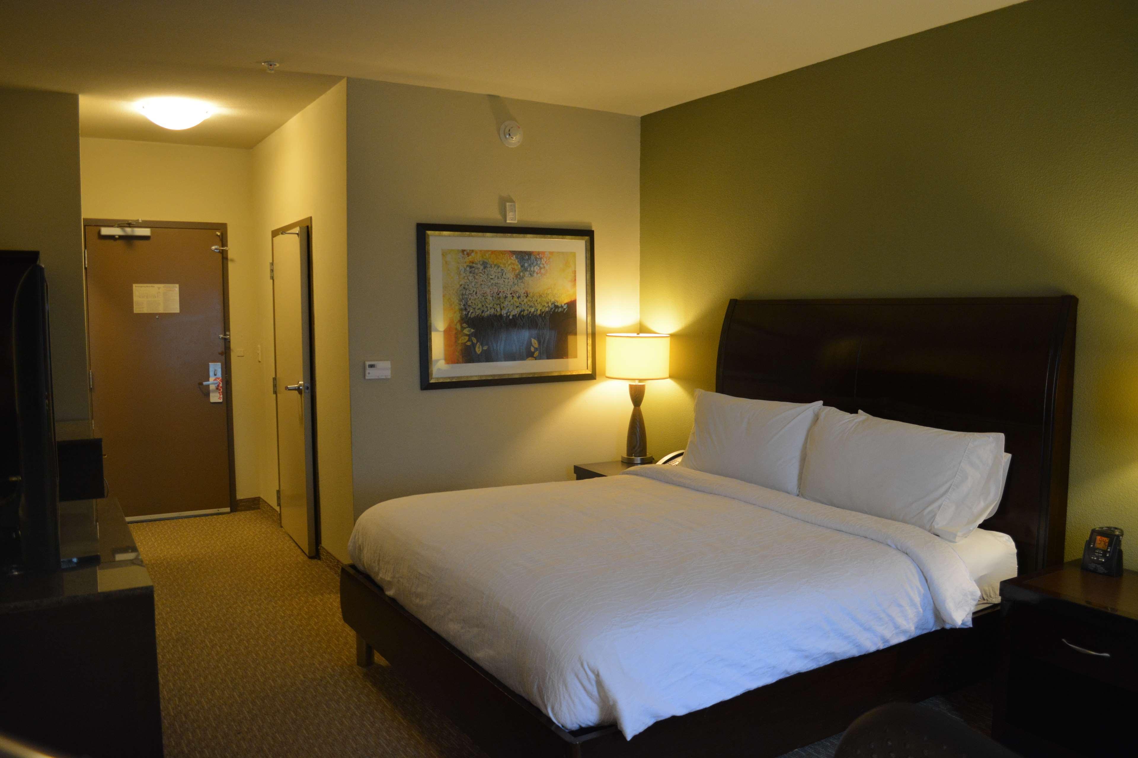 Hilton Garden Inn Houston-Пэрленд Экстерьер фото