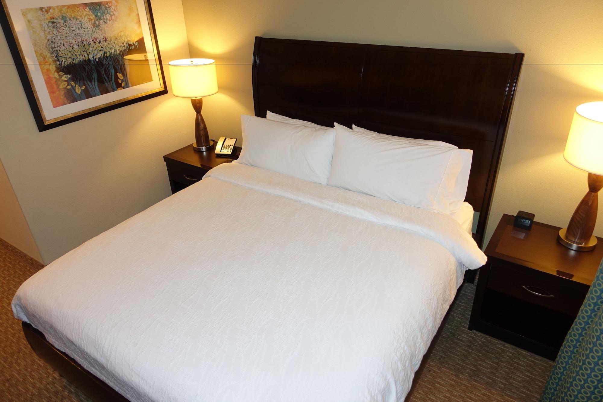 Hilton Garden Inn Houston-Пэрленд Экстерьер фото