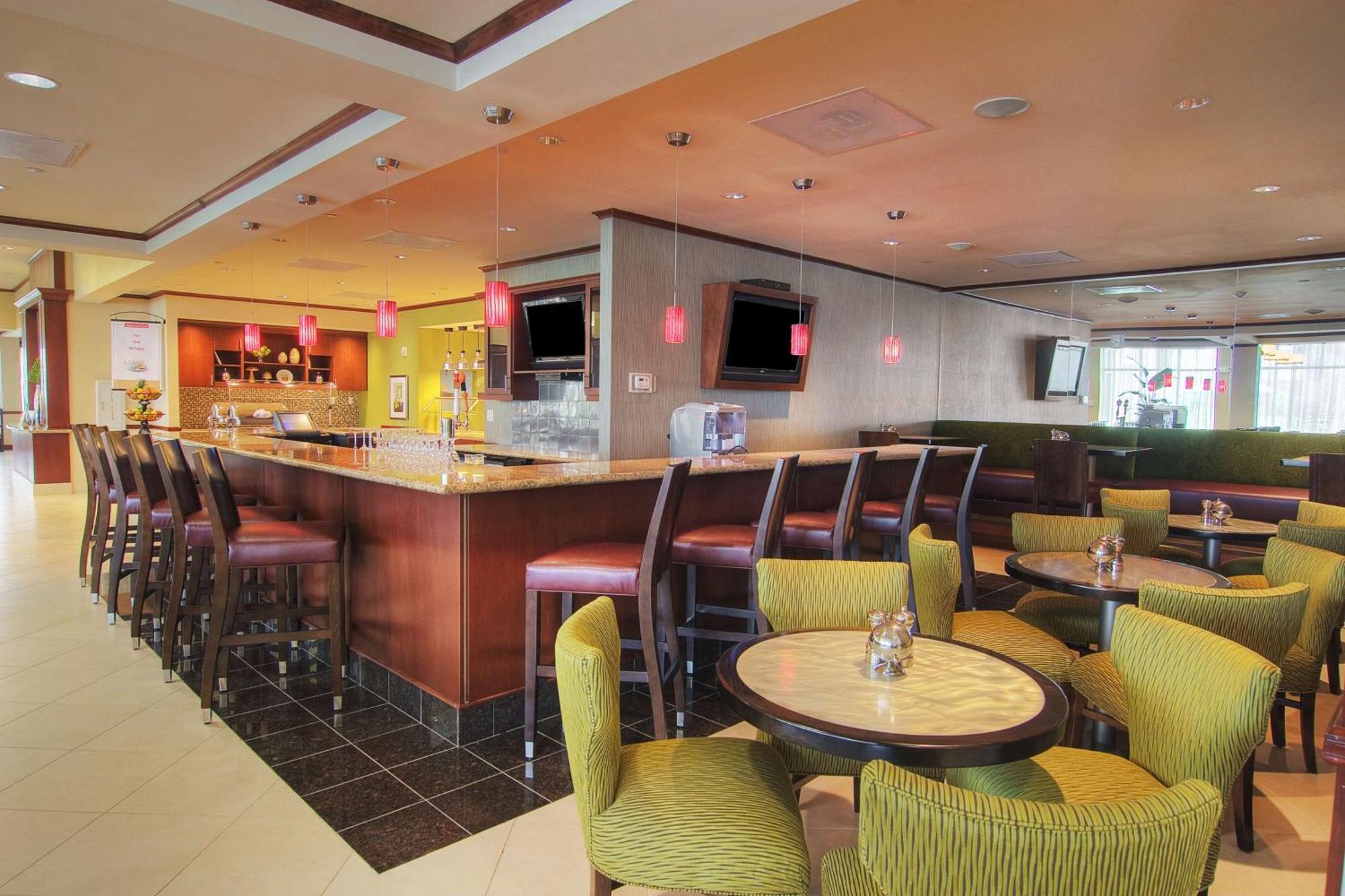 Hilton Garden Inn Houston-Пэрленд Экстерьер фото