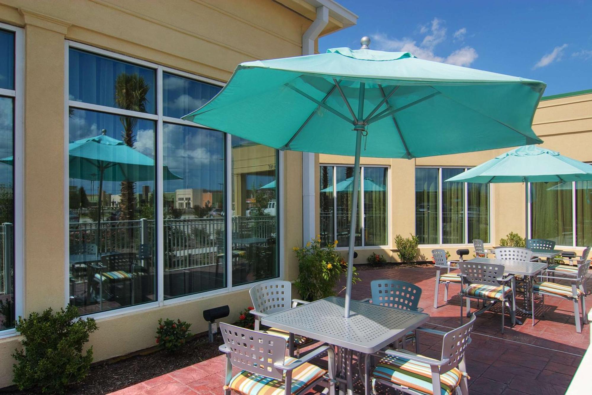 Hilton Garden Inn Houston-Пэрленд Экстерьер фото